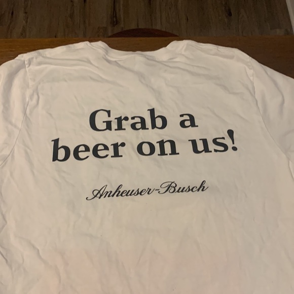 Anheuser Bush T-shirt - Picture 2 of 3